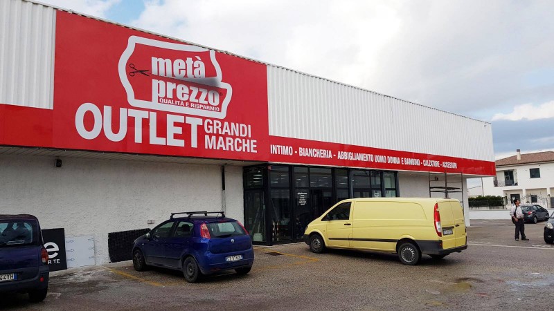 Outlet Metà Prezzo